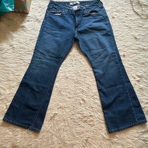 GAP Curvy Low Rise Jeans